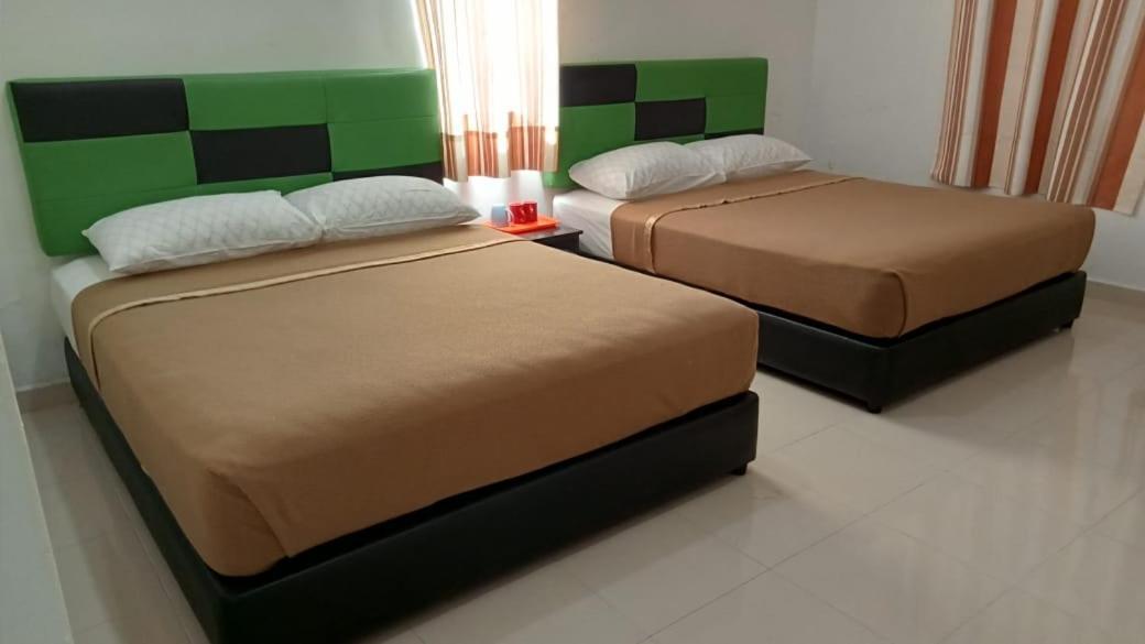Dlayaran Villa Guest House Kuala Rompin Exterior foto